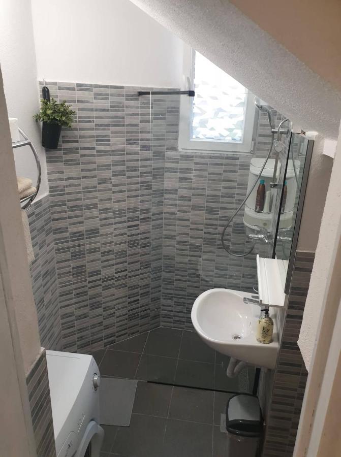 Apartmani Nedo สปลิท ภายนอก รูปภาพ