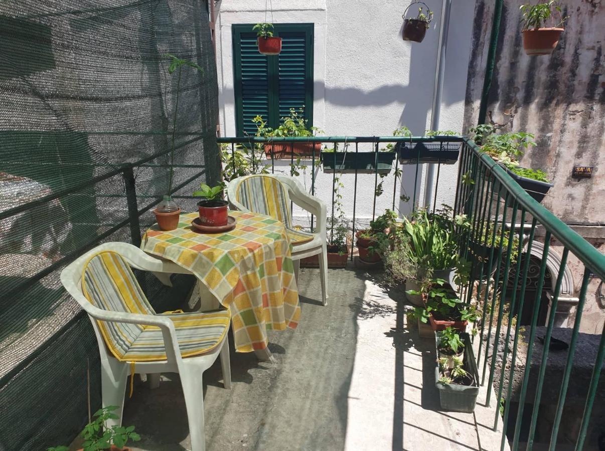 Apartmani Nedo สปลิท ภายนอก รูปภาพ